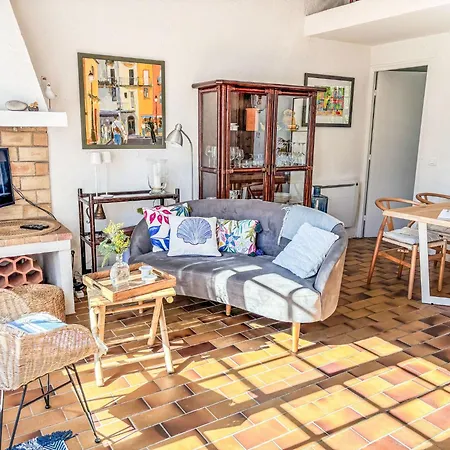Casa de Férias La Maison Bleue - Gri145 By Interhome